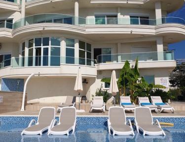 Apartment with Sea View