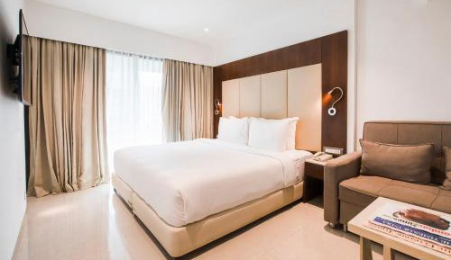 Club Room with Jacuzzi