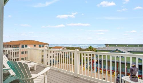 Five-Bedroom Holiday Home