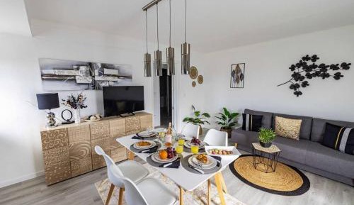 Apartment with Sea View