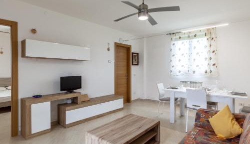Superior One-Bedroom Apartment