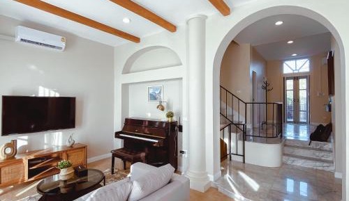Deluxe Villa