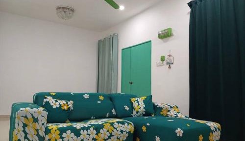 Room #1184117901