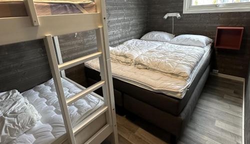 One-Bedroom Cottage