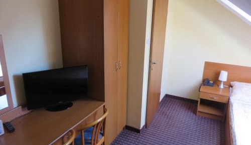 Economy Twin Room