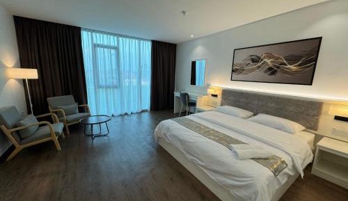 Superior King Suite