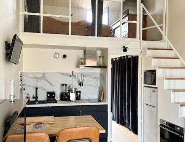 One-Bedroom House