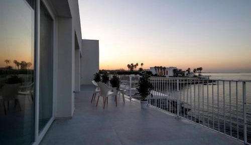 One-Bedroom Apartment with Balcony and Sea View