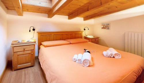 Superior One-Bedroom Apartment with Balcony