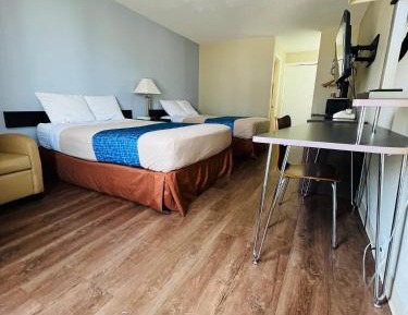 Double Room with Two Double Beds - Non-Smoking