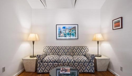 Queen Suite