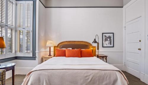 Queen Room