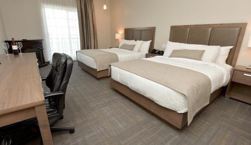 Superior, 2 queen beds, balcony, river view