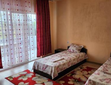 Large Double or Twin Room