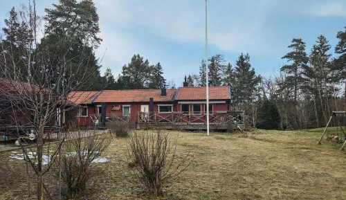 Four-Bedroom Holiday Home