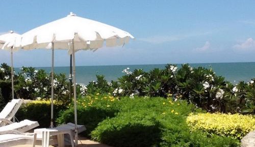 Studio Apartment with Sea View