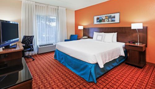King Suite with Sofa Bed
