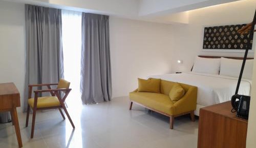 Double Room with Pool View