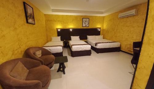 Family Studio