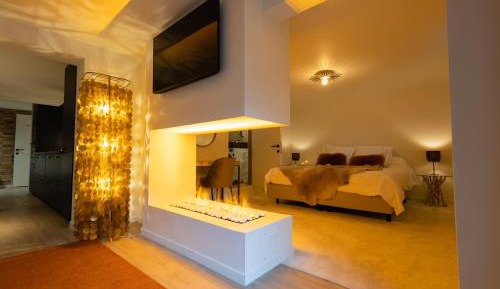 Double Room with Spa Bath