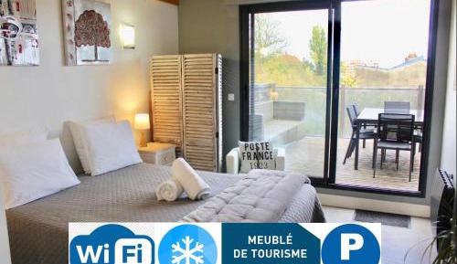 Three-Bedroom Apartment with View