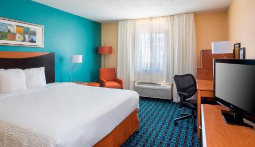 King Room - Hearing Accessible