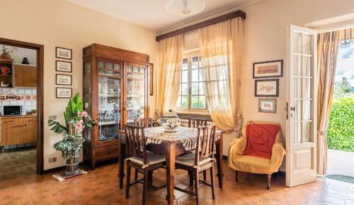Three-Bedroom Superior Apartment