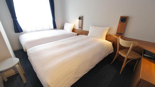 Standard Twin Room - Non-Smoking