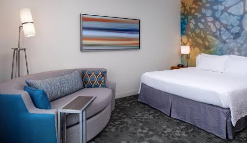 King Room with Sofa Bed