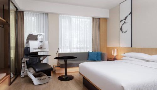 King Room with City View