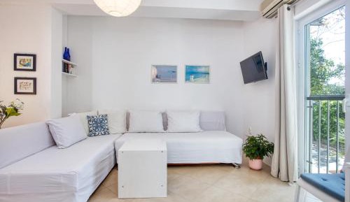 One-Bedroom Apartment with Terrace