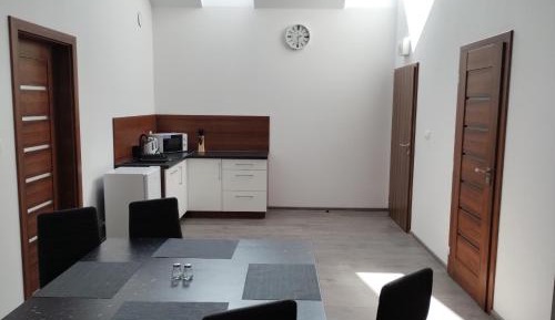 Apartment 4