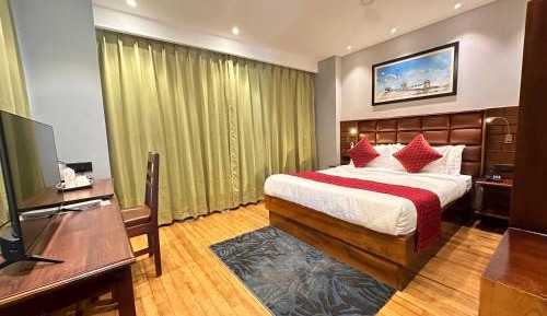Queen Room