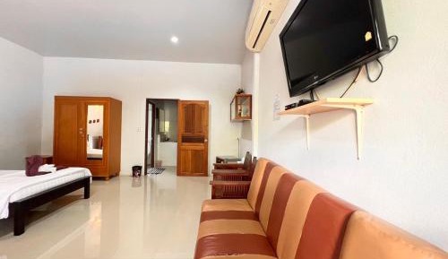 Classic Quadruple Room