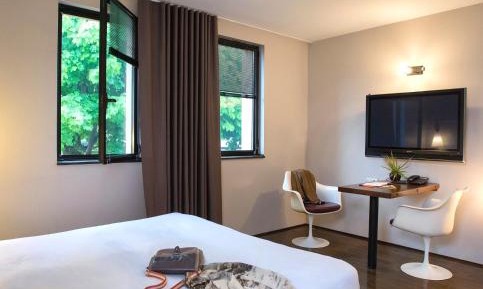 Contemplative Double Room - Wellness Center Access Included