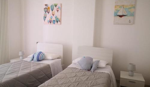 Twin Room with Private Bathroom