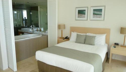 One-Bedroom North-Facing Apartment