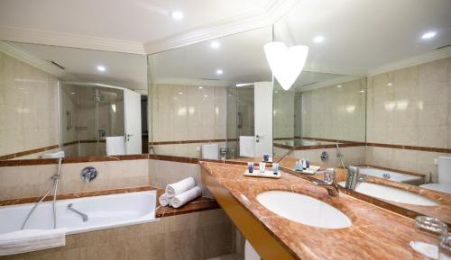 Deluxe Double Room with Sea View