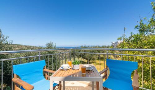 Studio with Sea View