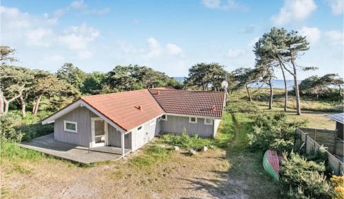 Four-Bedroom Holiday Home