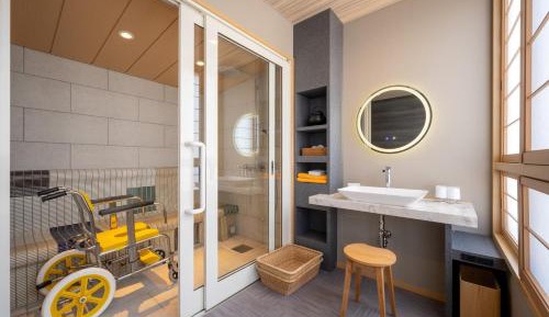 Superior Twin Room with Sauna