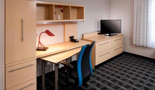 King Studio with Sofa Bed