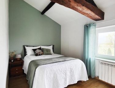 Double Room with Shared Bathroom