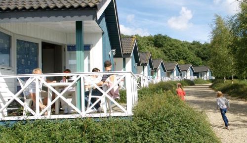 Standard Cottage (4 Adults + 1 Child)