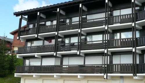 Apartment (4 Adults)