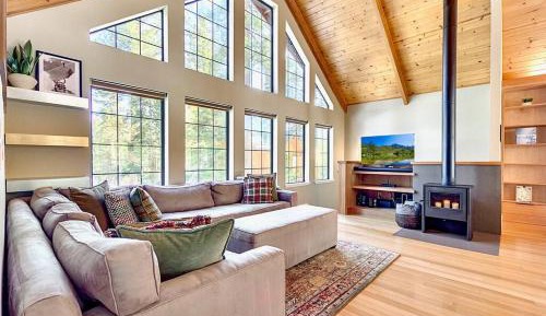 Three-Bedroom Chalet