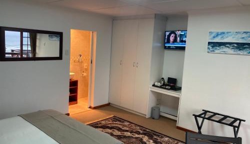 Deluxe Double Room with Balcony and Sea View