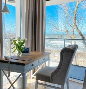 Deluxe Double Room with Side Sea View