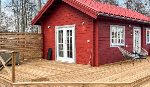 One-Bedroom Holiday Home