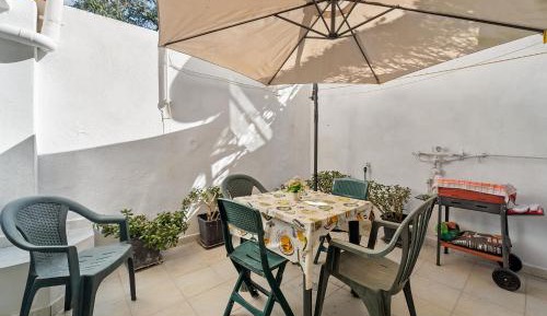 Three-Bedroom Superior Apartment